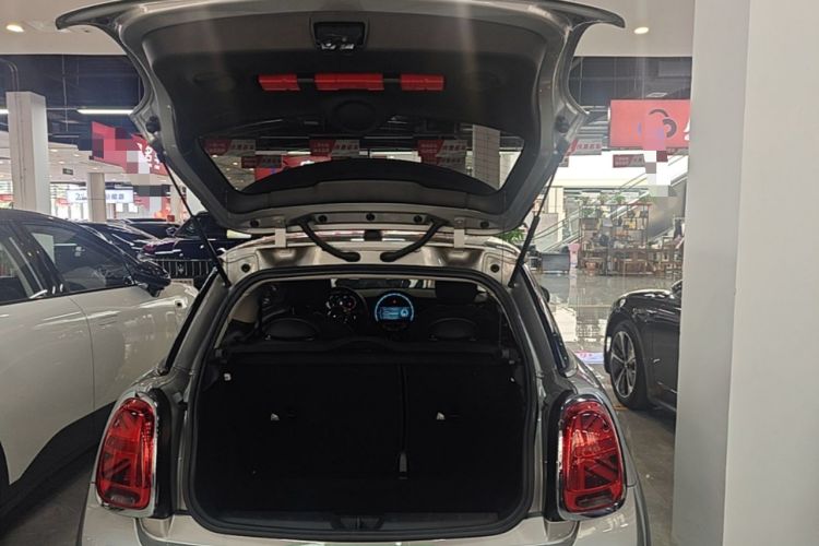 Used MINI 2023 1.5T ONE Trunk