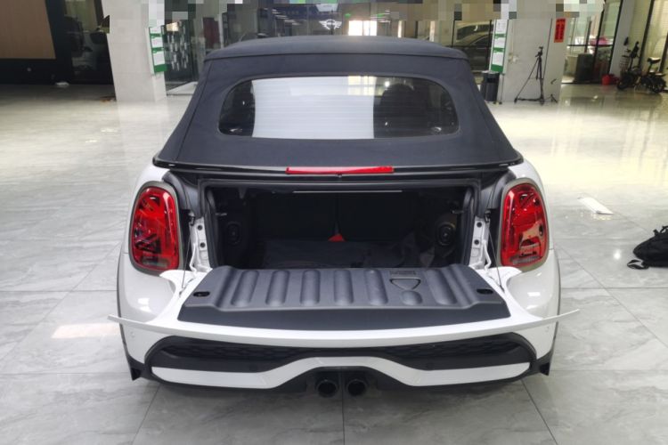 Used MINI 2023 2.0T COOPER S CABRIO King's Cross Special Edition Trunk