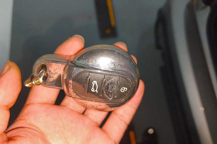 Used MINI 2023 1.5T ONE Five-Door Edition Vehicle Key