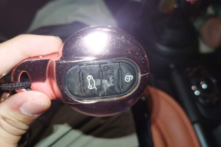 Used MINI 2023 Updated 1.5T COOPER Artist Vehicle Key
