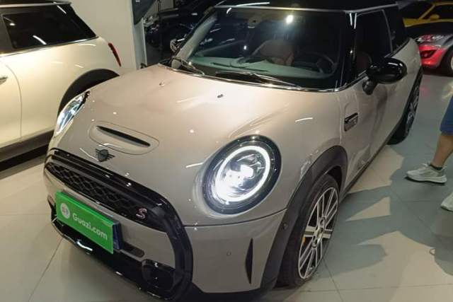 Used MINI 2023 Updated 2.0T COOPER S Artist