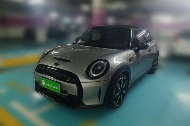 Used MINI 2023 Updated 2.0T COOPER S Artist
