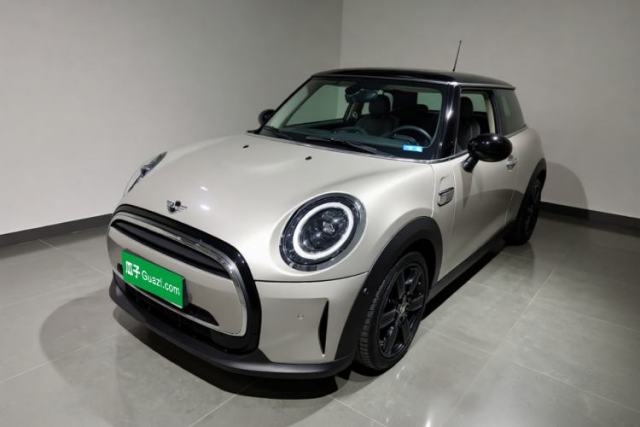 MINI 2023 Updated 1.5T COOPER Artist с пробегом