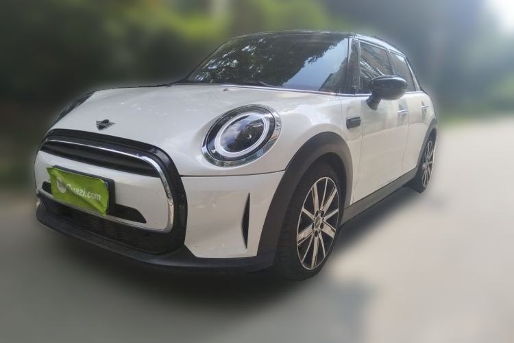 Used MINI 2023 Updated 1.5T COOPER Artist Five-Door Edition Guazi used car, China used car export, Used car for sale, Used cars, Cheapest cars for sale