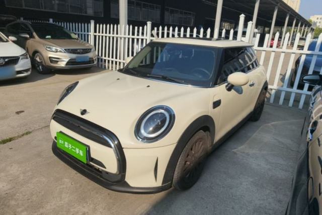Used MINI 2023 1.5T ONE