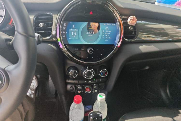 Used MINI 2023 1.5T ONE Audio And AC Panel