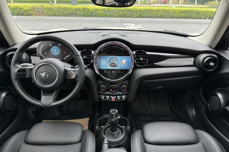 Used MINI 2023 1.5T COOPER Artist Audio And AC Panel