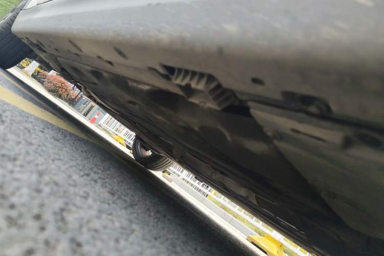 Used MINI 2023 1.5T COOPER King's Cross Special Edition Chassis Front Right