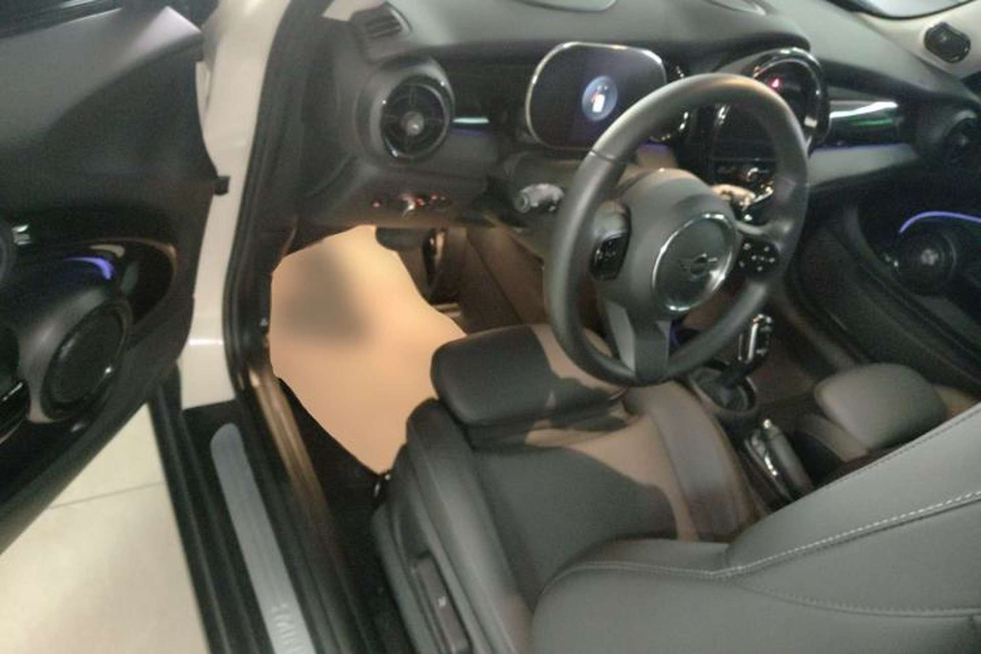 Used MINI 2023 1.5T COOPER Artist Driver Seat
