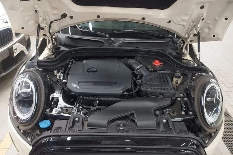 Used MINI 2023 1.5T COOPER Artist Engine Bay