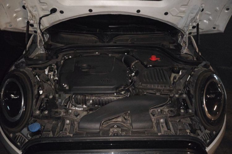 Used MINI 2023 1.5T ONE Engine Bay