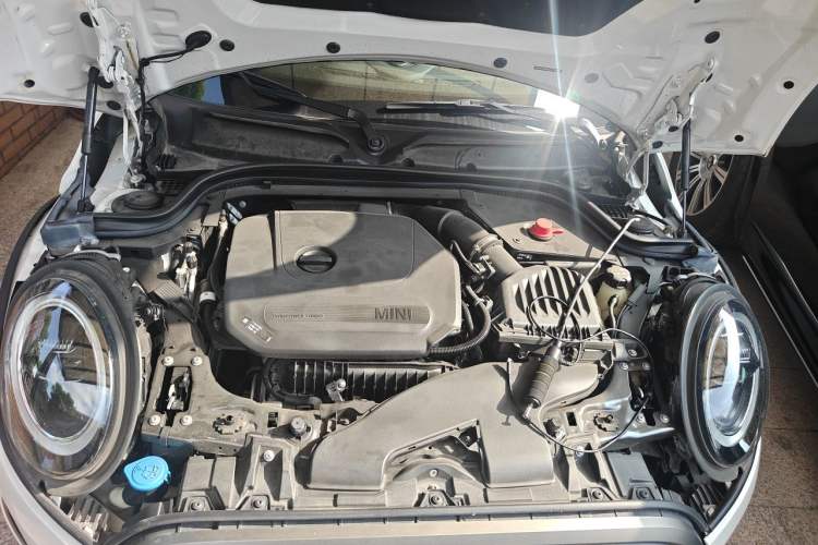 Used MINI 2023 1.5T COOPER King's Cross Special Edition Engine Bay