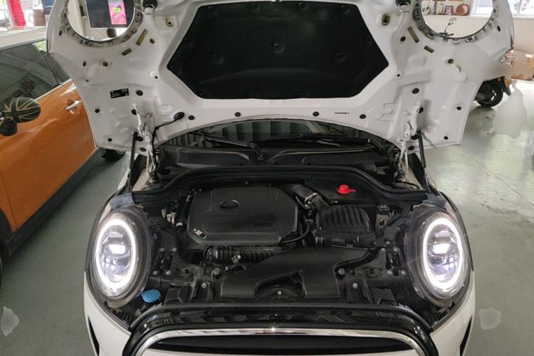 Used MINI 2023 1.5T ONE Engine Bay