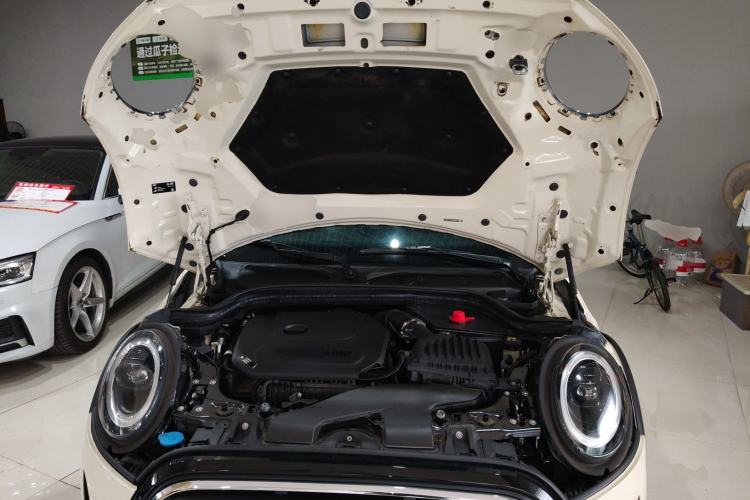 Used MINI 2023 1.5T ONE Engine Bay
