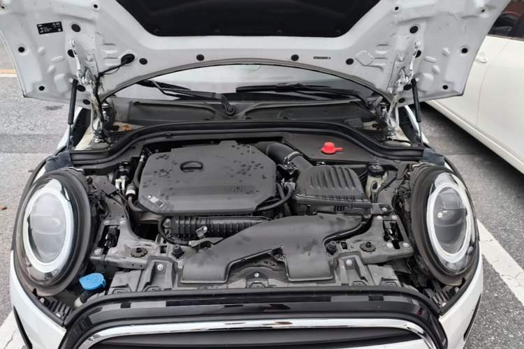Used MINI 2023 1.5T ONE Engine Bay