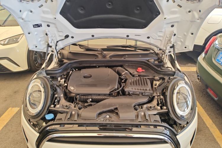 Used MINI 2023 1.5T ONE Engine Bay