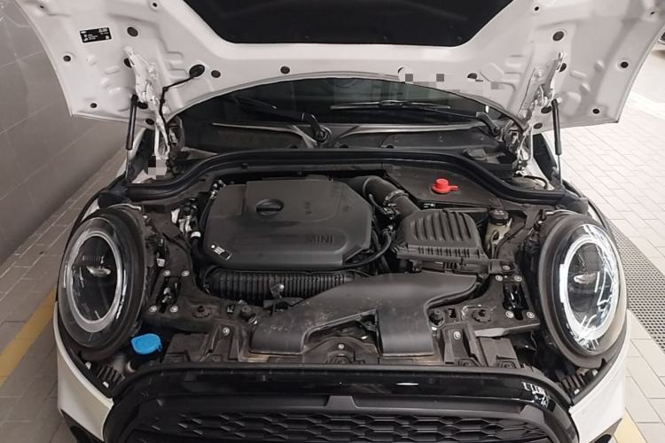 Used MINI 2023 Updated 2.0T COOPER S Racing Driver Engine Bay