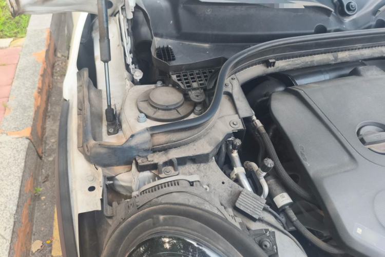 Used MINI 2023 1.5T COOPER King's Cross Special Edition Five-Door Version Engine Bay Right
