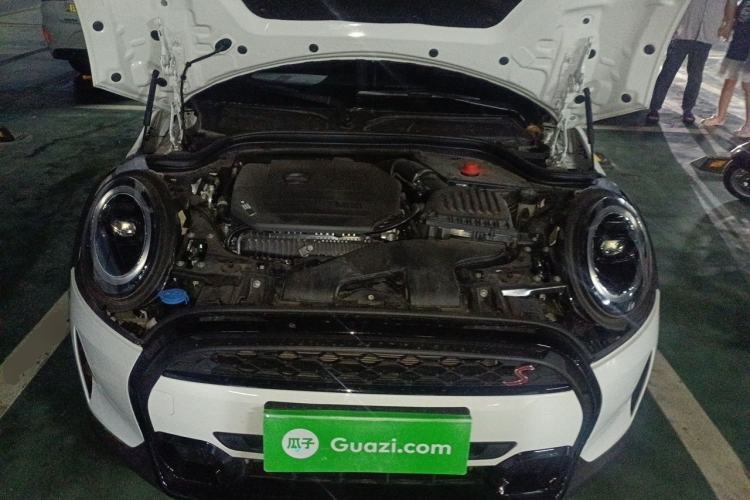 Used MINI 2023 Updated 2.0T COOPER S Artist Engine Bay