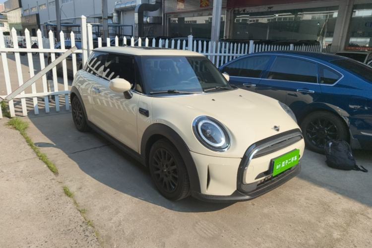 Used MINI 2023 1.5T ONE Exterior 1