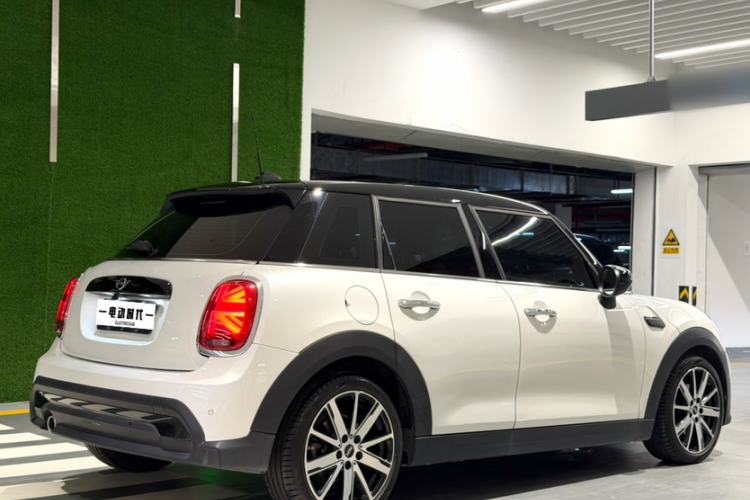 Used MINI 2023 1.5T COOPER Artist Five-Door Edition Exterior 1