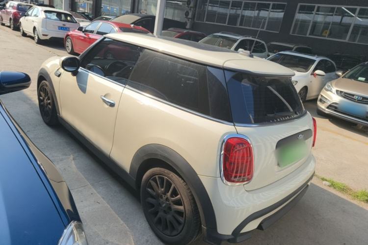 Used MINI 2023 1.5T ONE Exterior 2