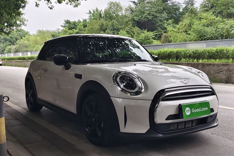 Used MINI 2023 Updated 1.5T COOPER Artist Exterior 2