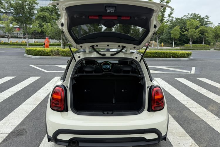 Used MINI 2023 1.5T COOPER Artist Exterior 2
