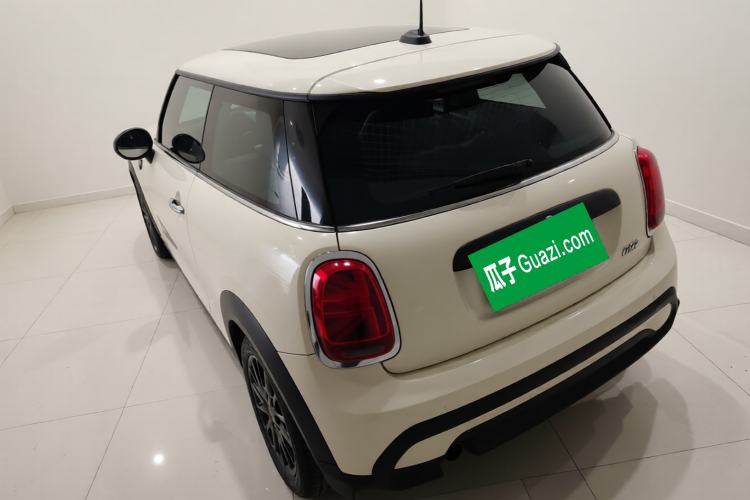 Used MINI 2023 1.5T ONE Exterior 2