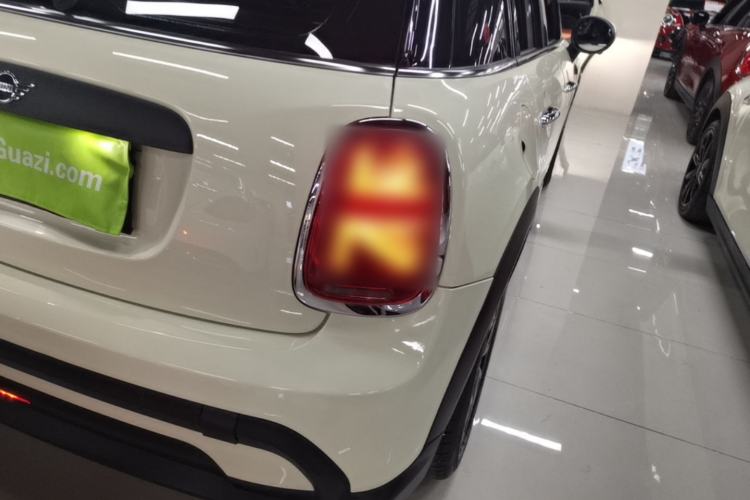 Used MINI 2023 1.5T ONE Five-Door Edition Exterior 3