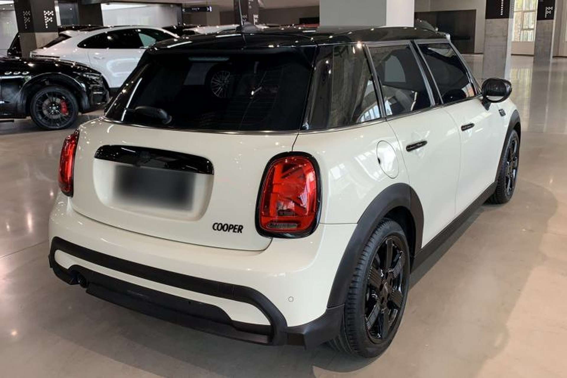 Used MINI 2023 1.5T COOPER Artist Five-Door Edition Exterior 4