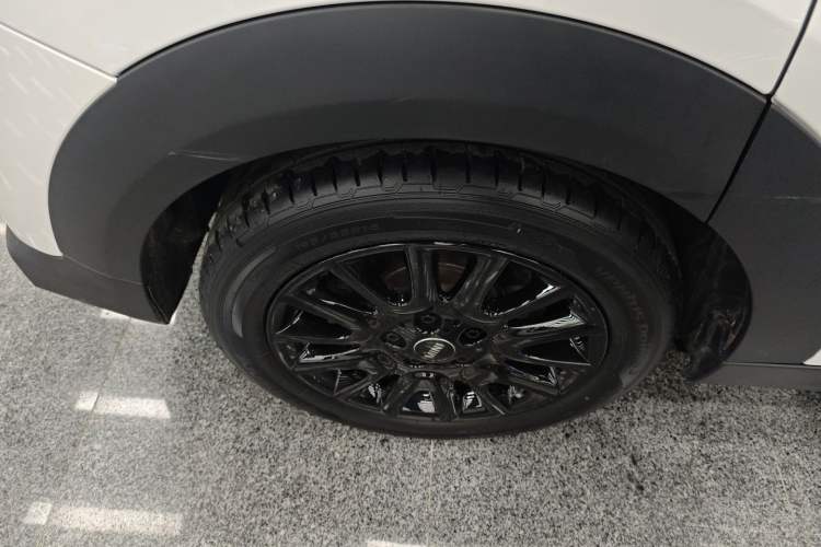 Used MINI 2023 1.5T ONE Five-Door Edition Exterior 5