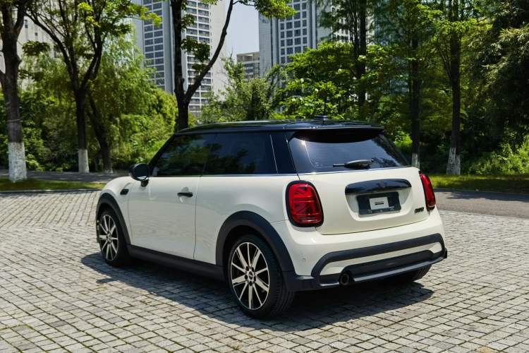 Used MINI 2023 1.5T COOPER Artist Exterior 5