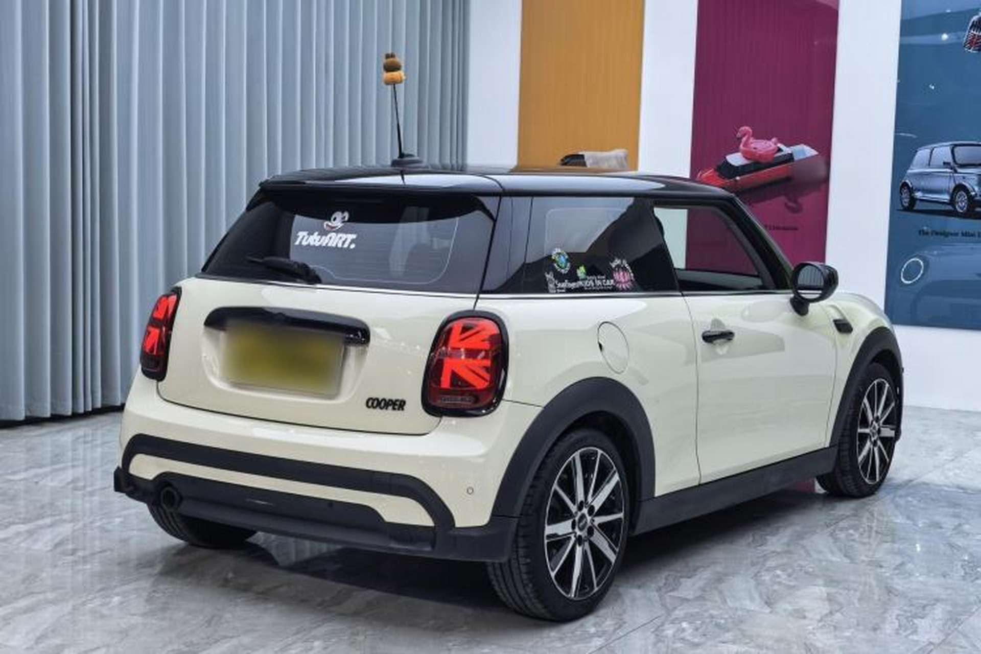 Used MINI 2023 1.5T COOPER Artist Exterior 6