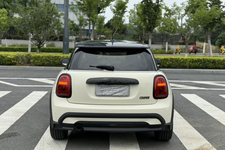 Used MINI 2023 1.5T COOPER Artist Exterior 6
