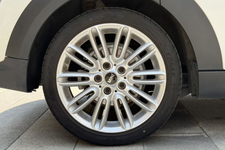 Used MINI 2023 Updated 1.5T COOPER Artist Five-Door Edition Exterior 7