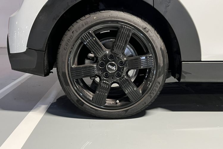 Used MINI 2023 Updated 1.5T COOPER Artist Five-Door Edition Exterior 8