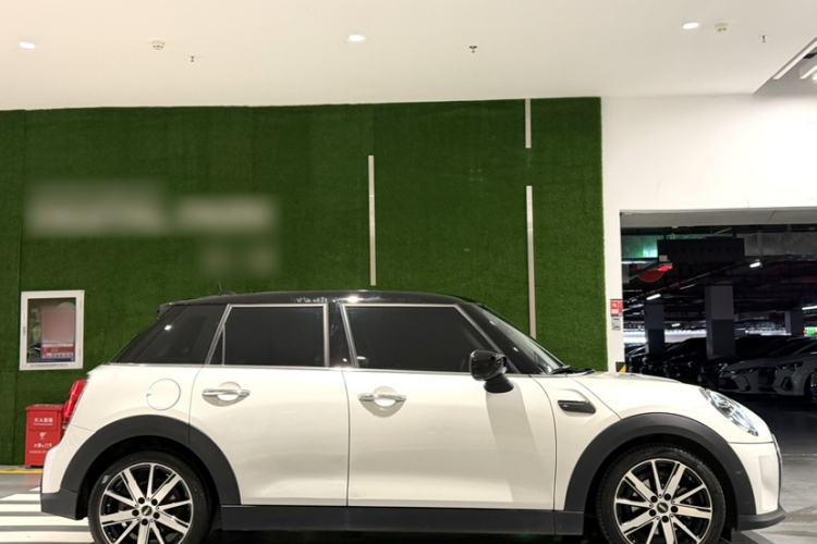Used MINI 2023 1.5T COOPER Artist Five-Door Edition Exterior 8