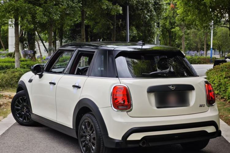Used MINI 2023 1.5T ONE Five-Door Edition Exterior 8