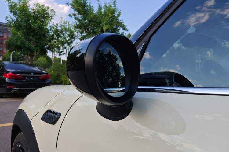 Used MINI 2023 1.5T COOPER Artist Five-Door Edition Exterior 8