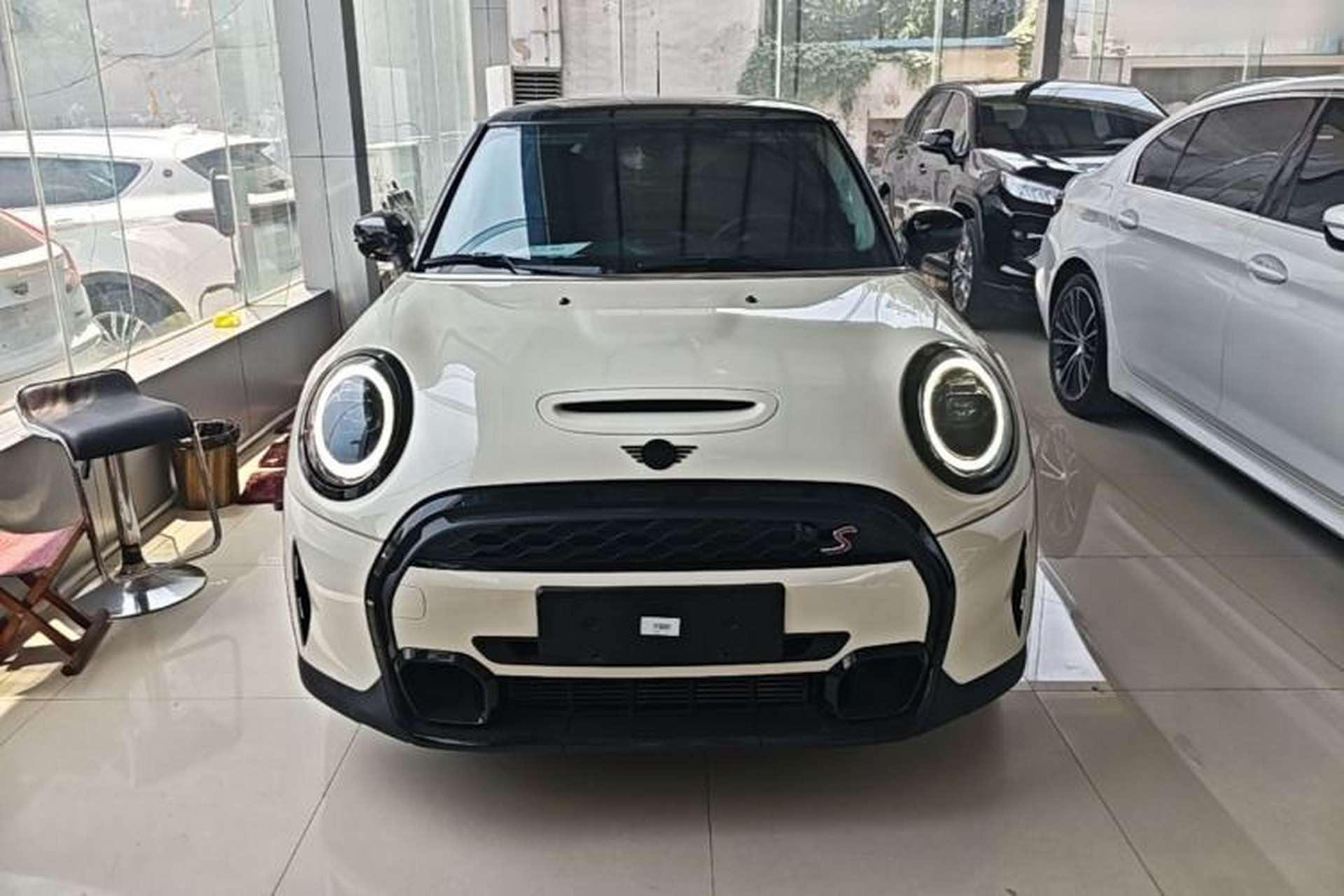 Used MINI 2023 2.0T COOPER S Artist Front