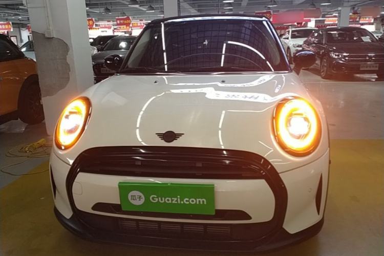 Used MINI 2023 1.5T COOPER Artist Five-Door Edition Front