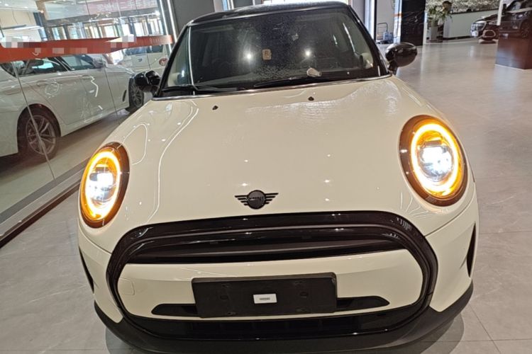 Used MINI 2023 1.5T COOPER Artist Front
