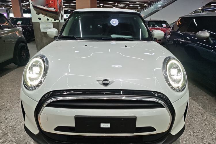 Used MINI 2023 1.5T ONE Front