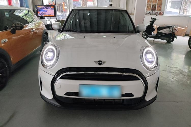 Used MINI 2023 1.5T ONE Front