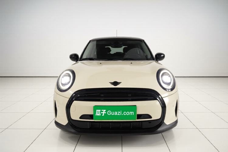 Used MINI 2023 1.5T COOPER Artist Front
