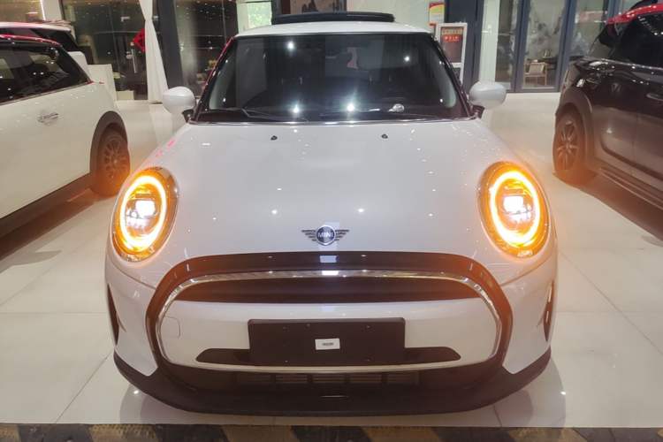 Used MINI 2023 1.5T ONE Front