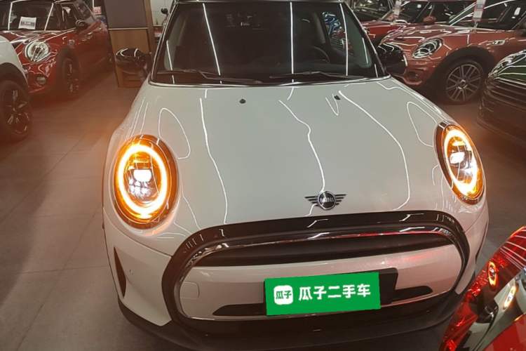 Used MINI 2023 Updated 1.5T COOPER Artist Front