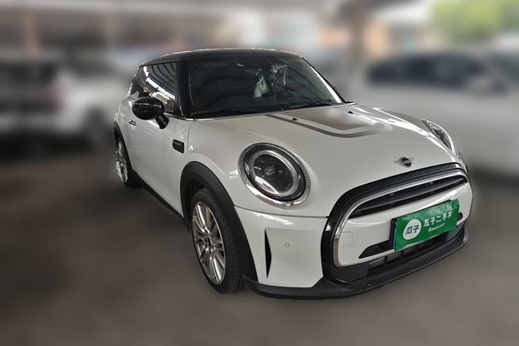 Used MINI 2023 Updated 1.5T COOPER Artist Front Right 45 Deg