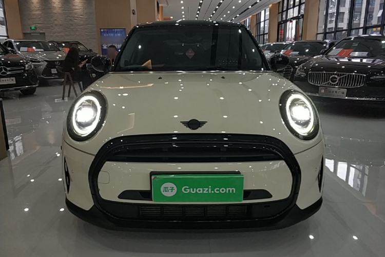 Used MINI 2023 1.5T COOPER Artist Five-Door Edition Front